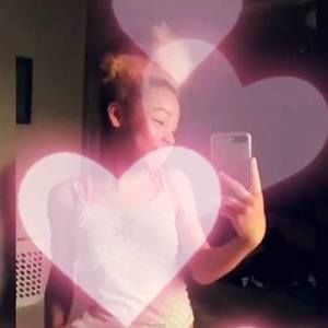 Meet your Posher, Alisha